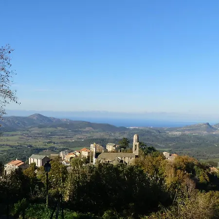 ベッド・アンド・ブレックファスト Cicendolle 3*